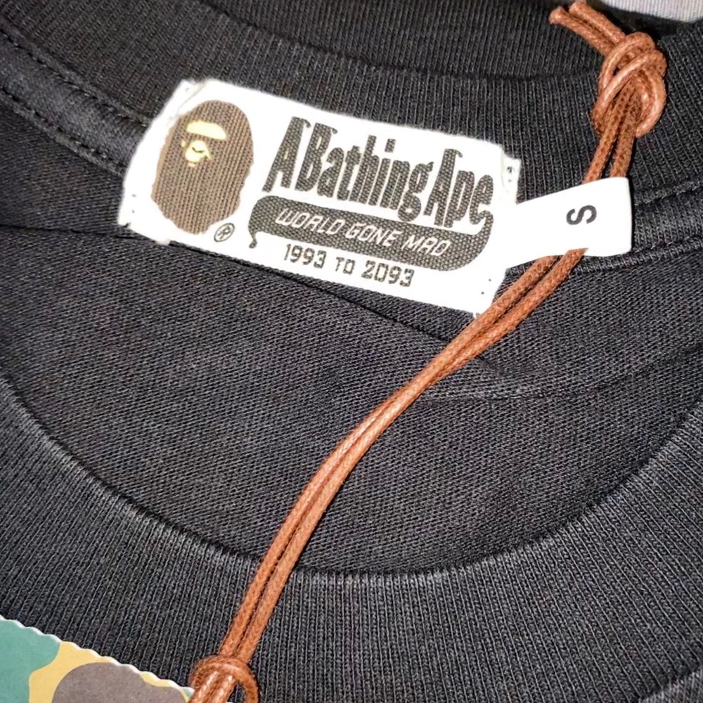 Bape In Transit Tee MENS - Picture 3 of 4